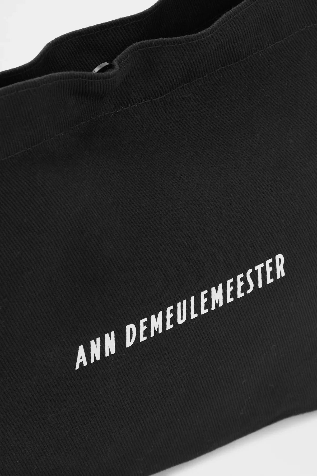 ANN DEMVLEMESTER ショルダーバッグ Ann Demeulemeester アン ドゥムルメステール ANN DEMEULEMEEST