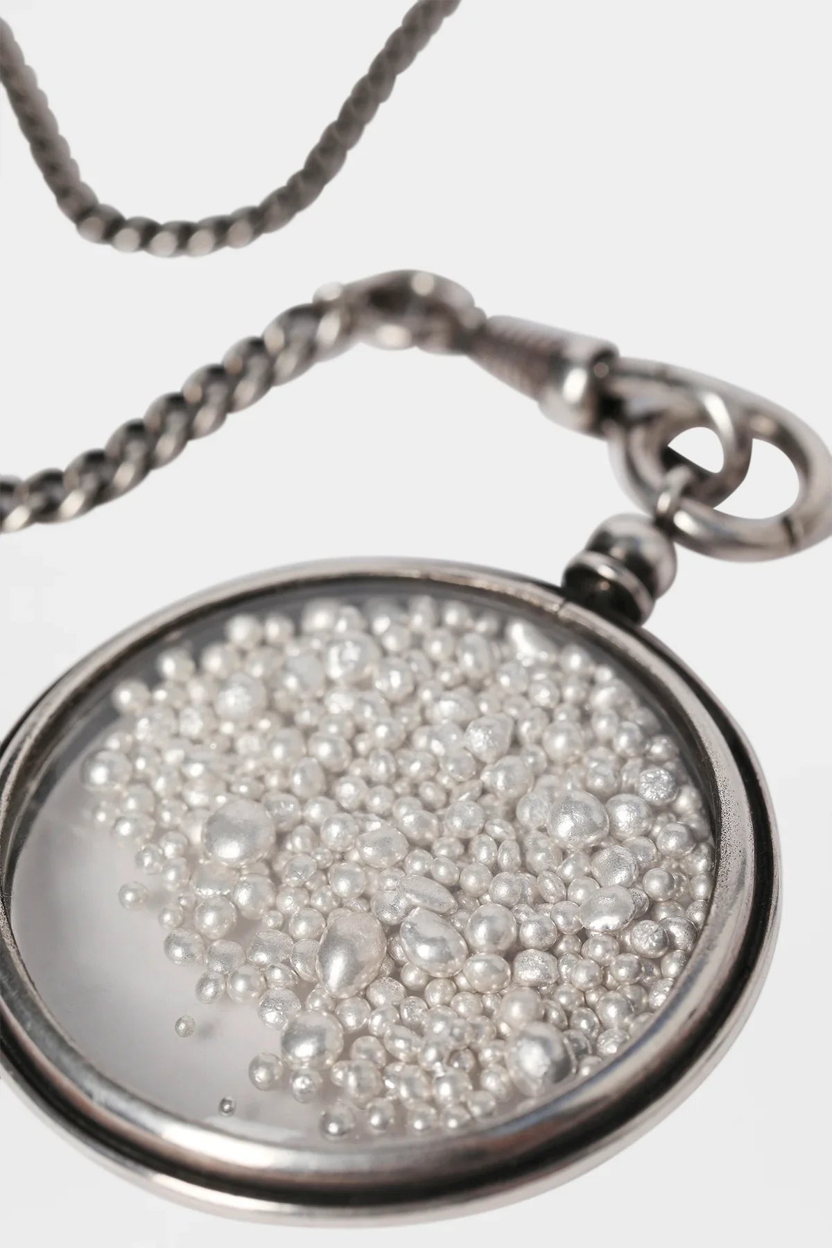 ネックレス – Ann Demeulemeester