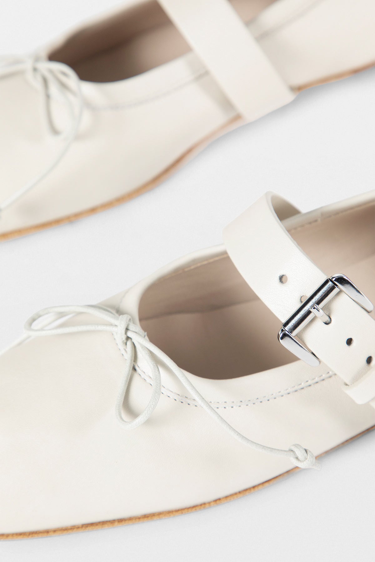 ANN DEMEULEMEESTER DONNA  SCARPE BASSE 