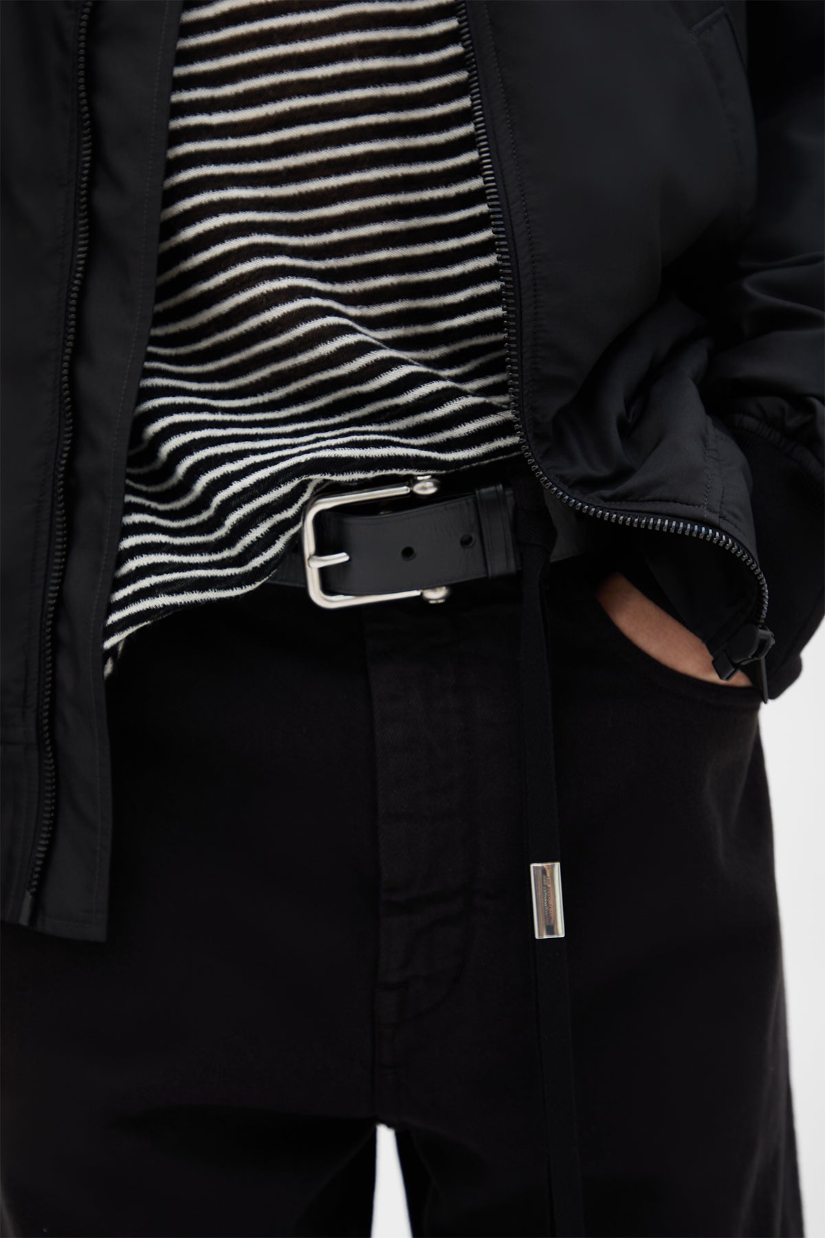 Modest 5 Pockets Relaxed Flared Trousers