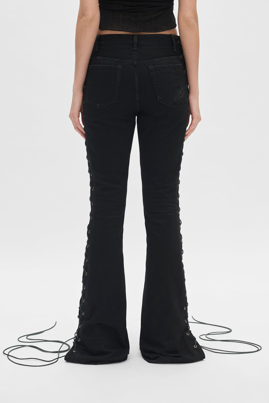 Treze 5-Pocket Bootcut Jeans