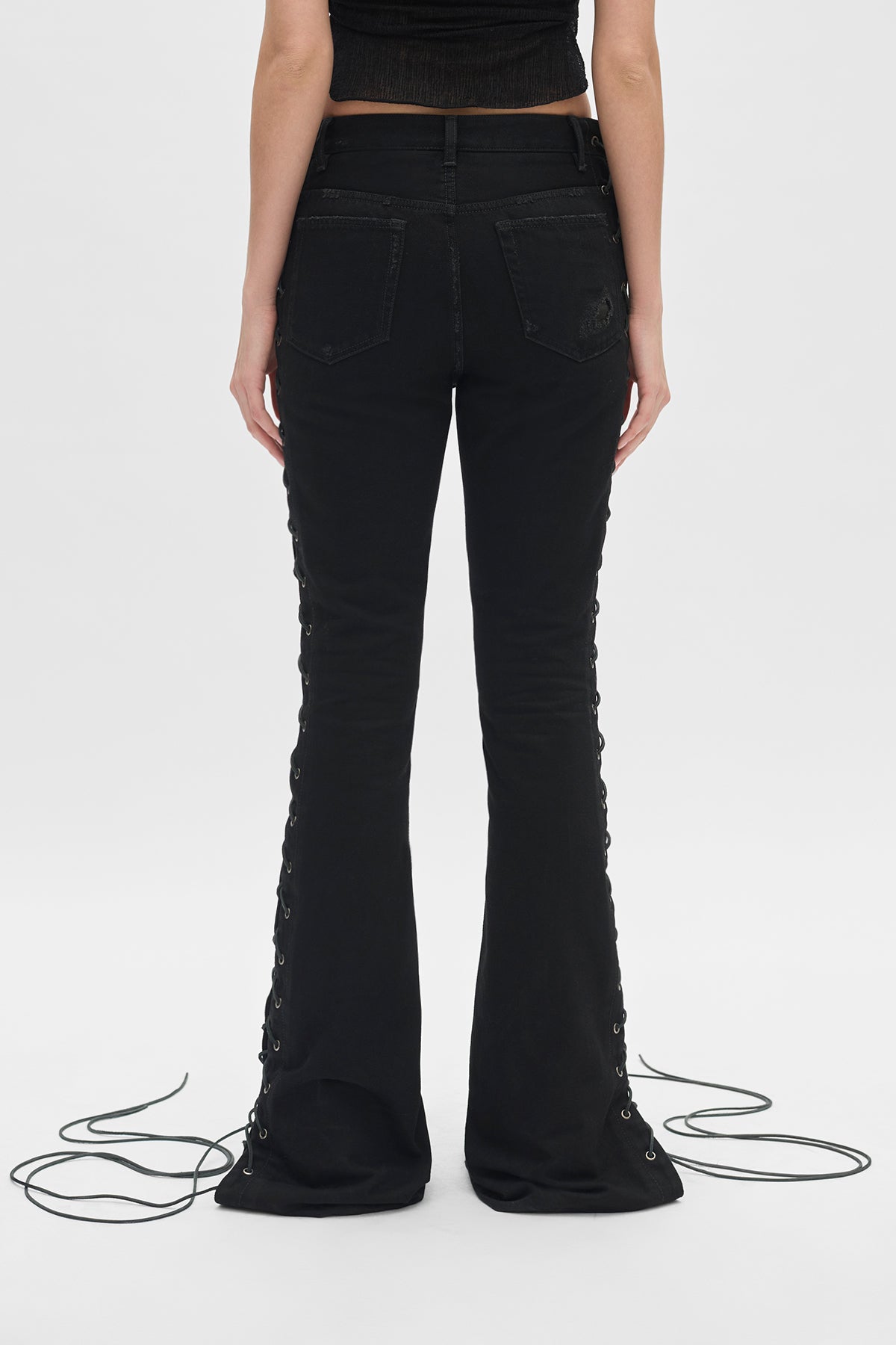 Treze 5-Pocket Bootcut Jeans