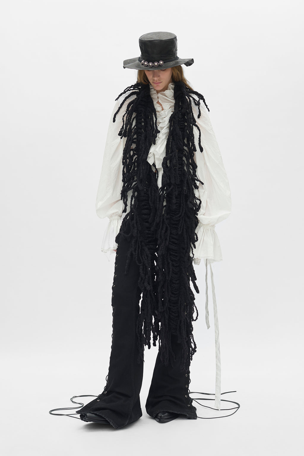 Treze 5-Pocket Bootcut Jeans