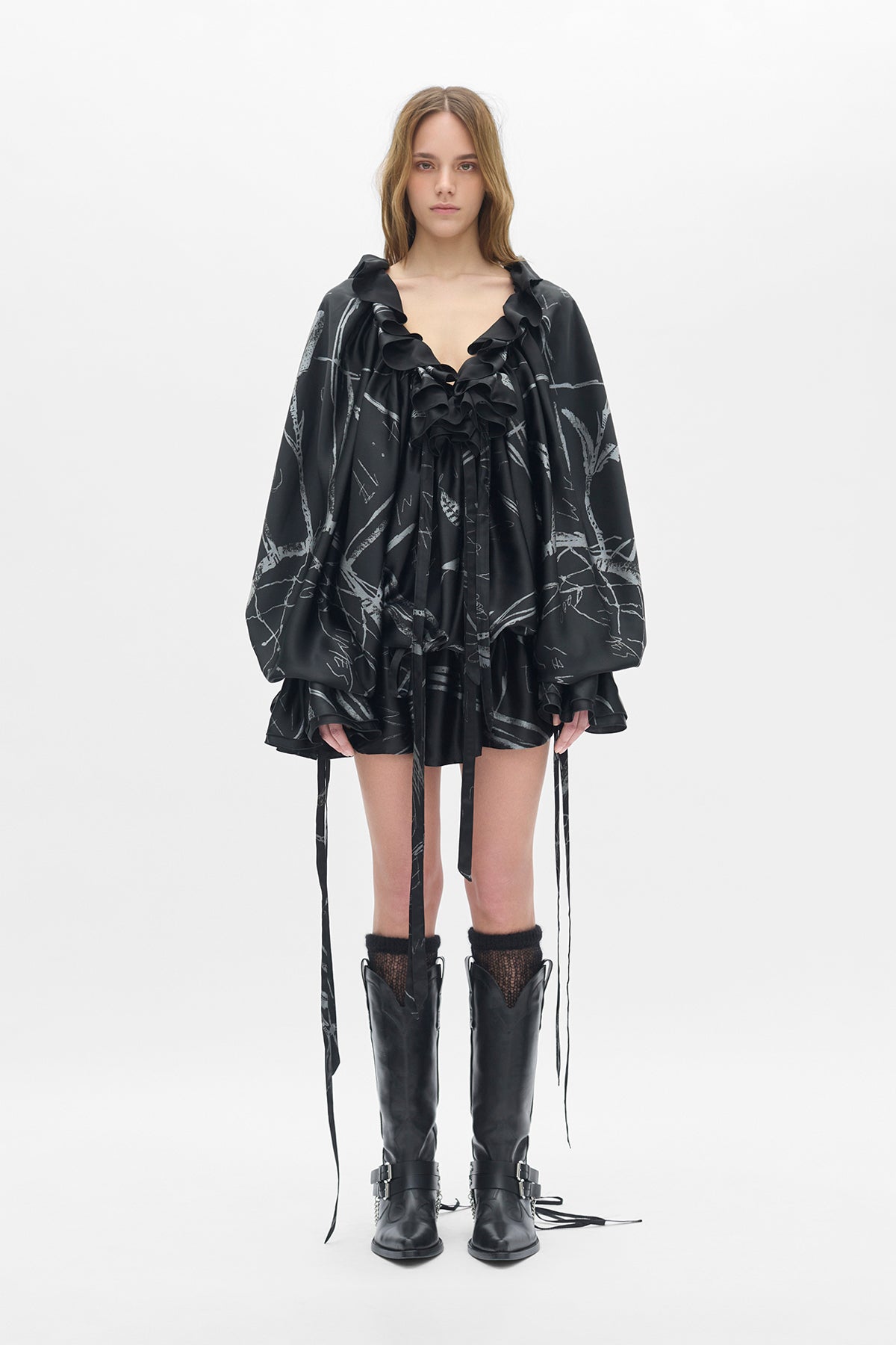 Bregje Ruffled Dress With Drawsting Dreamcatcher Print