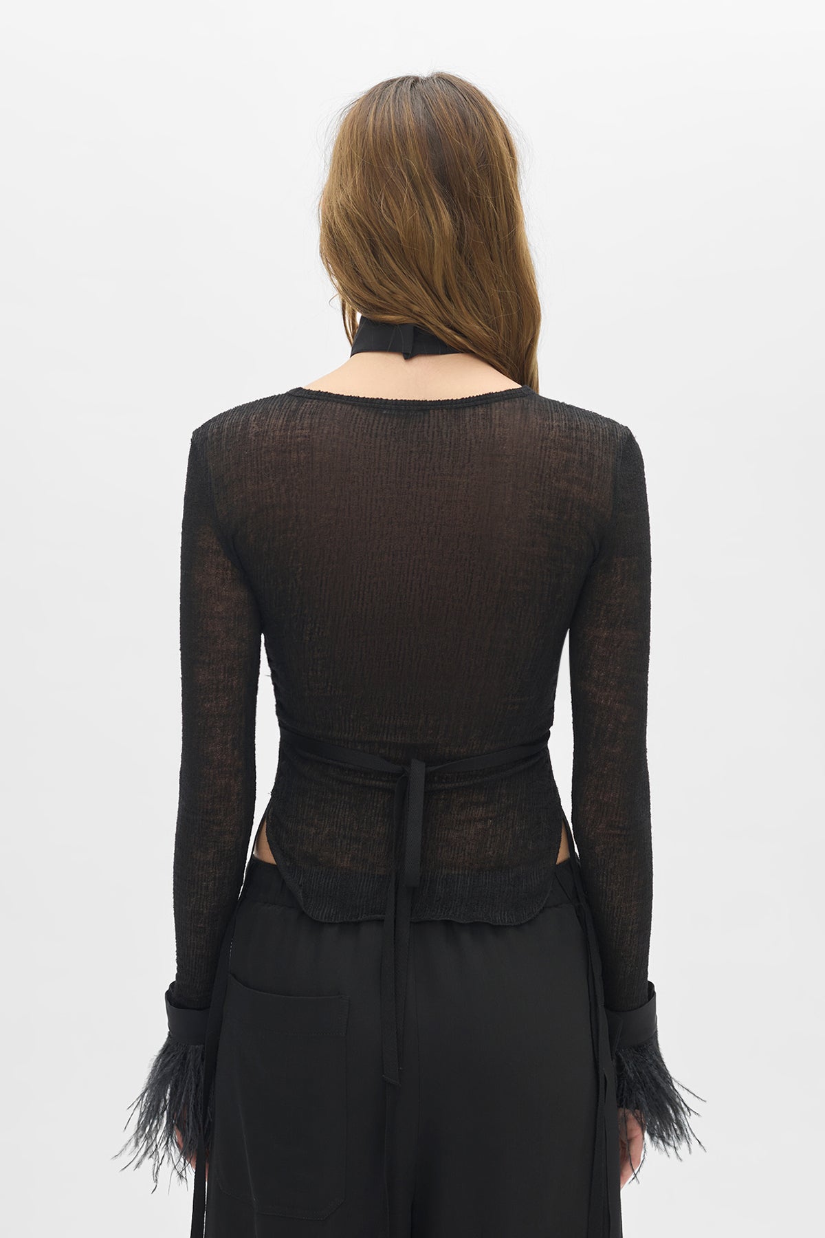 Vaya Cuffs With Frisee Feather – Ann Demeulemeester