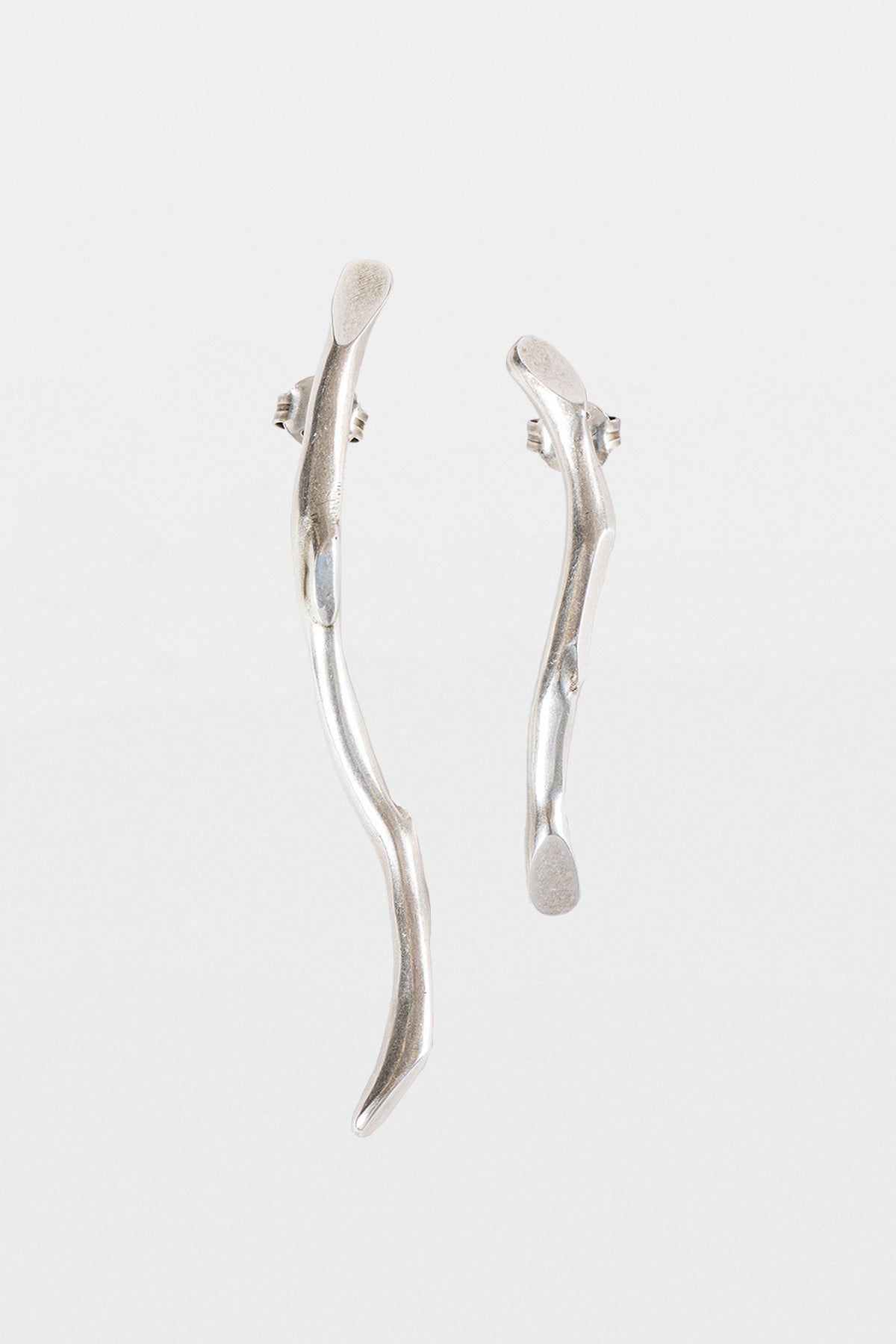 Usva Futuristic Fine Thorn Earrings