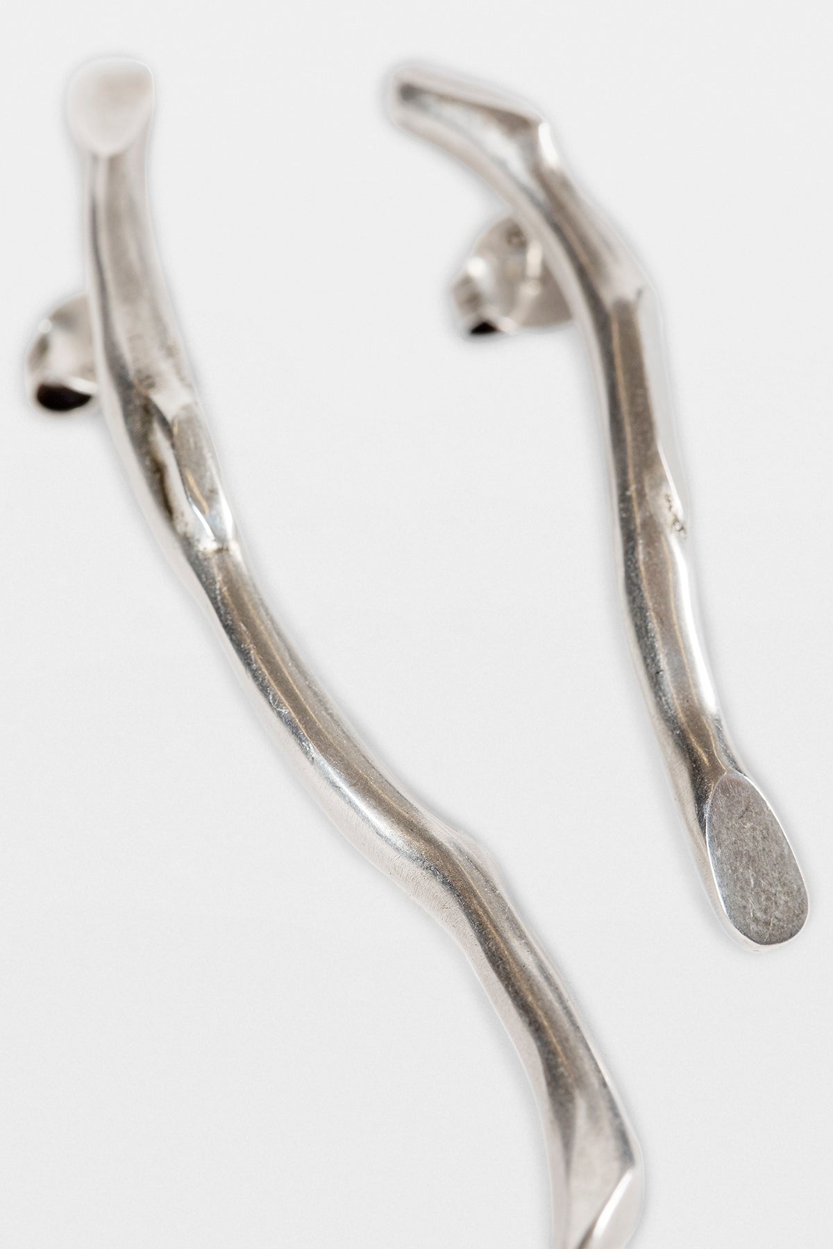 Usva Futuristic Fine Thorn Earrings