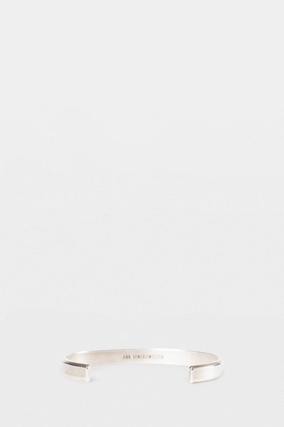 Rein Minimalistic Squared Bracelet