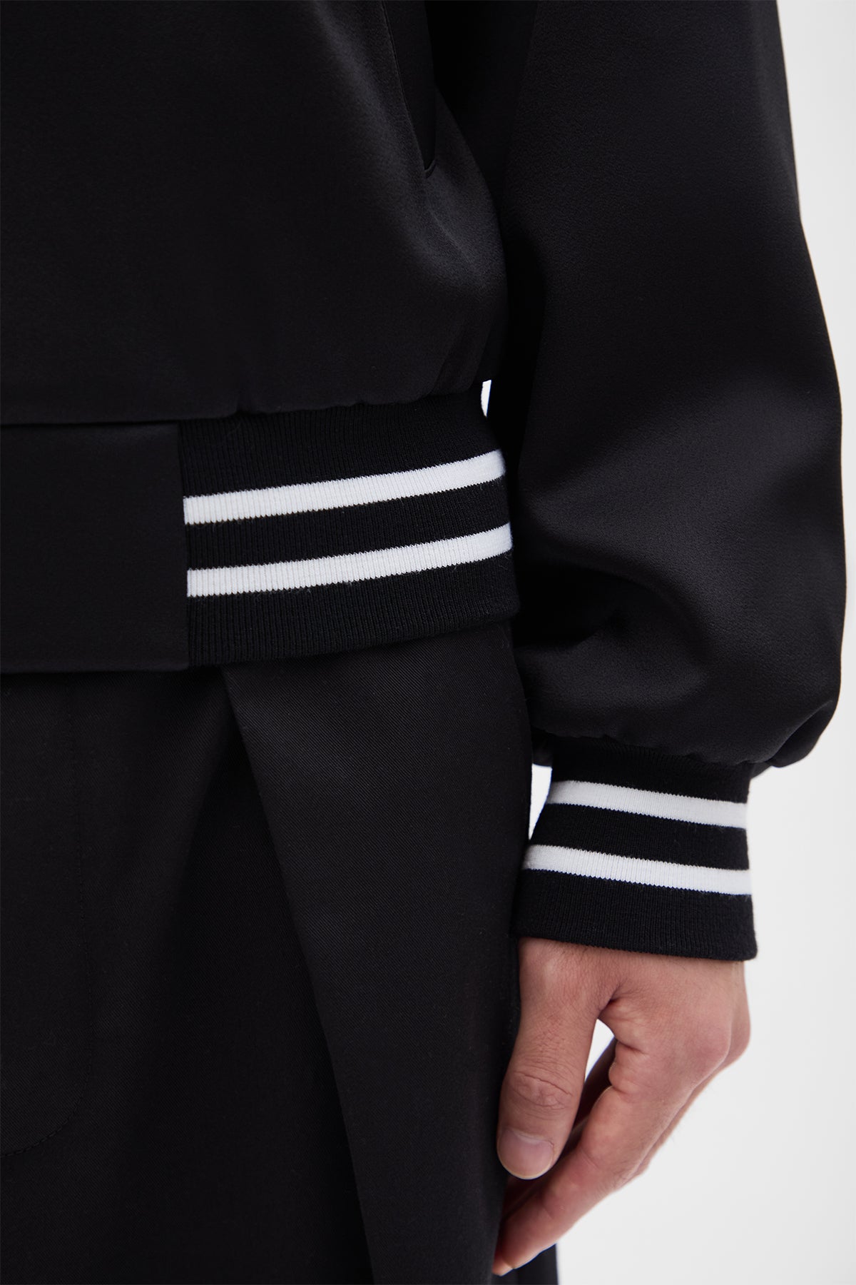 Esko Slim Fit Raglan Bomber