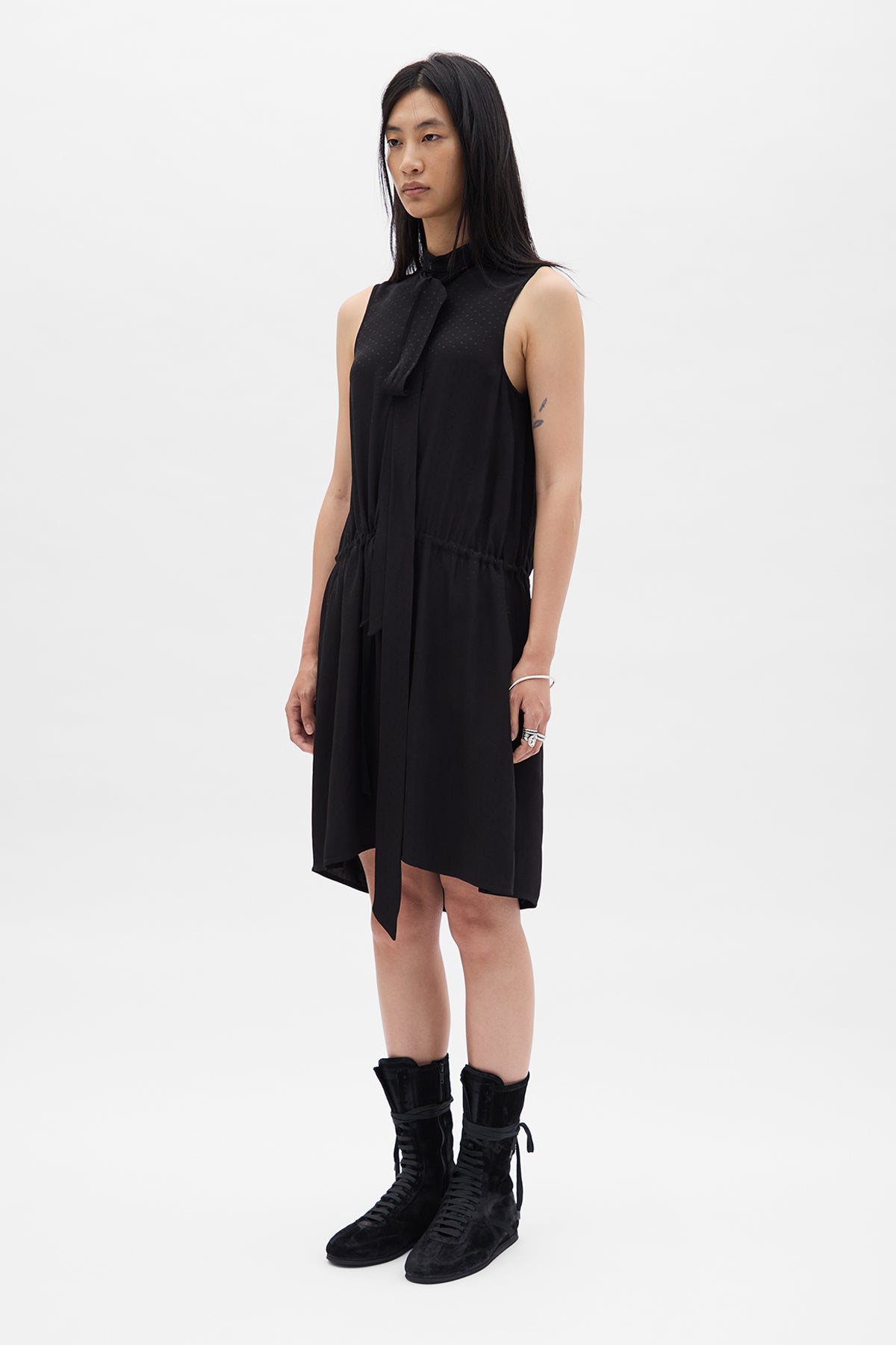Rie Midi Sleeveless Dress