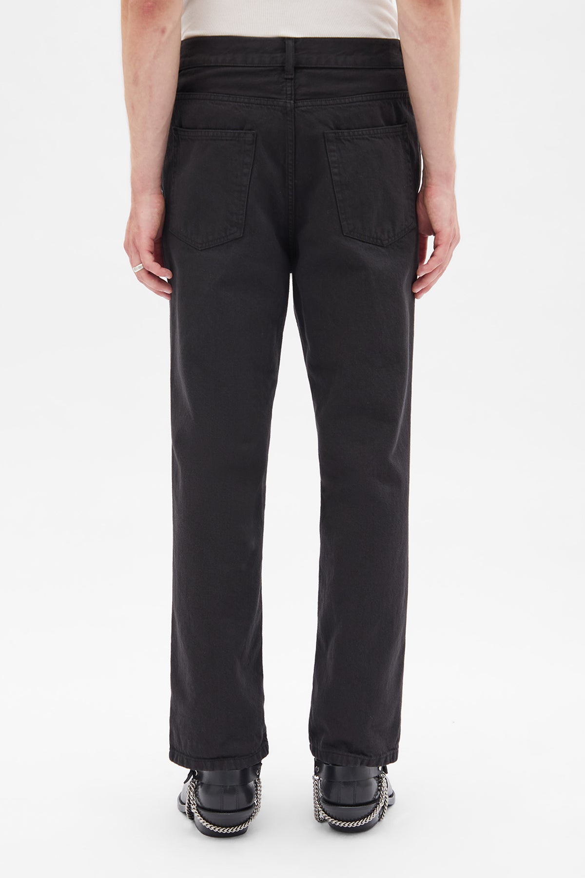 بنطلون هودور بخمسة جيوب بخصر عالٍ ومستقيم 