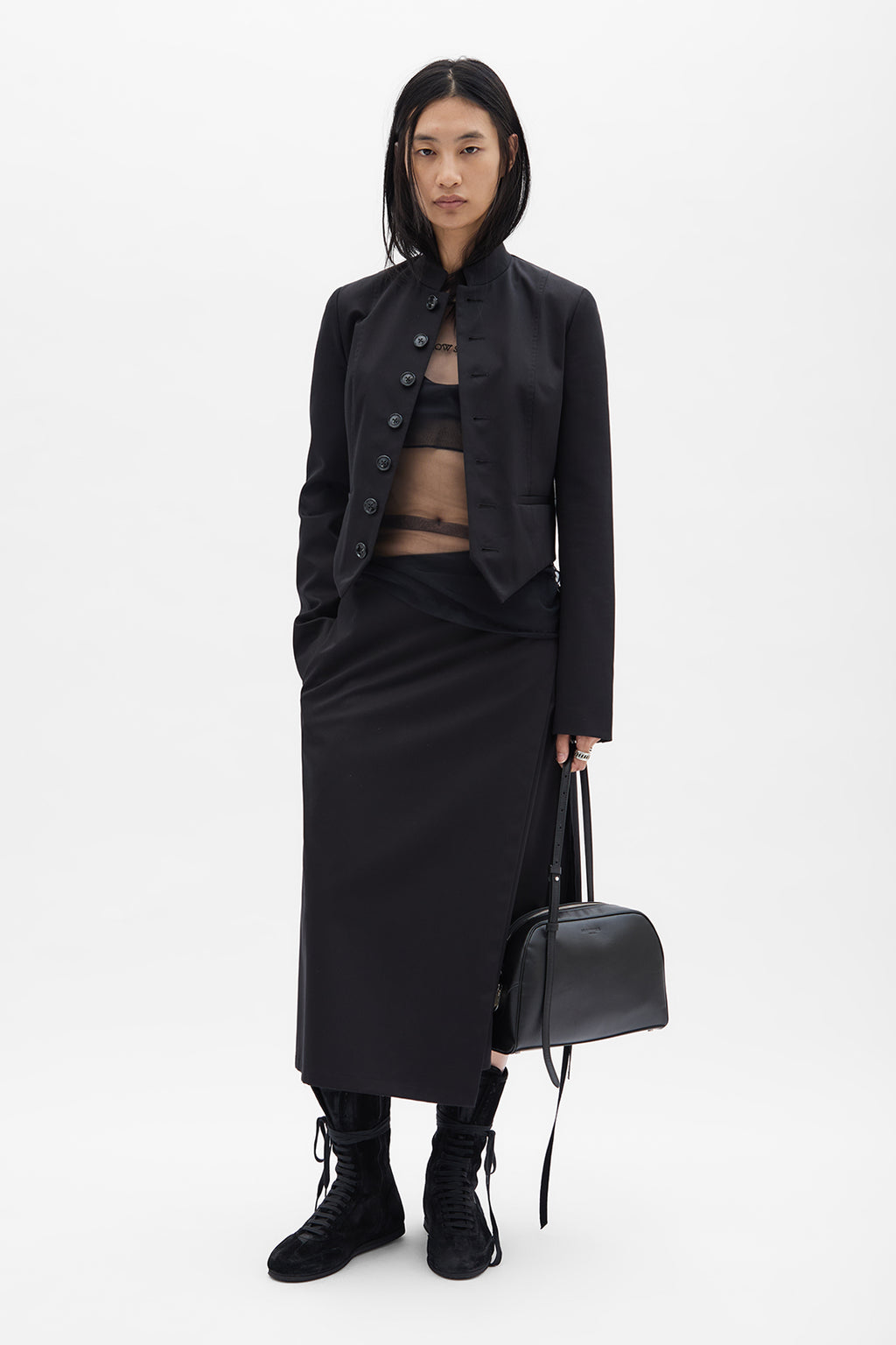 تنورة فابي ميدي ملفوفة بمئزر 