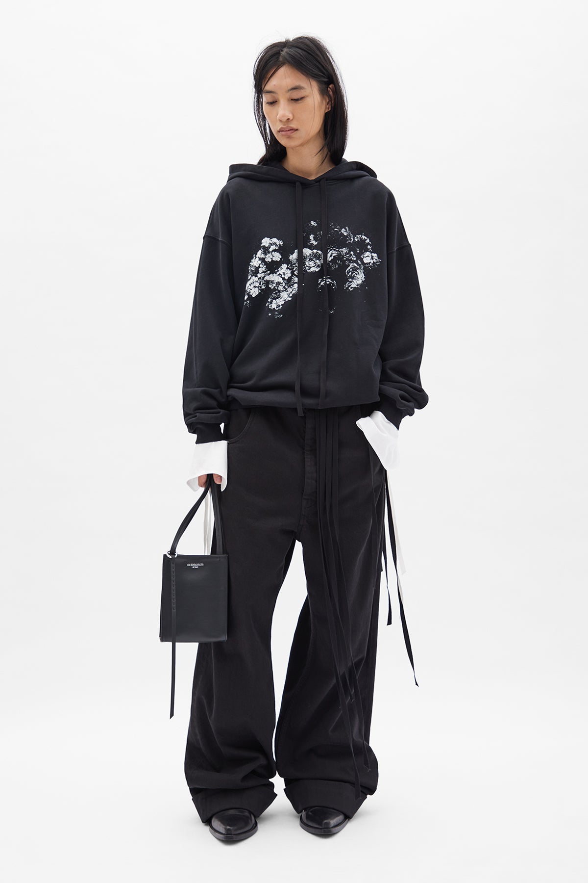 袖口 – Ann Demeulemeester