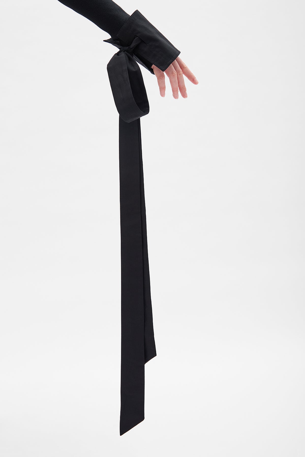 袖口 – Ann Demeulemeester