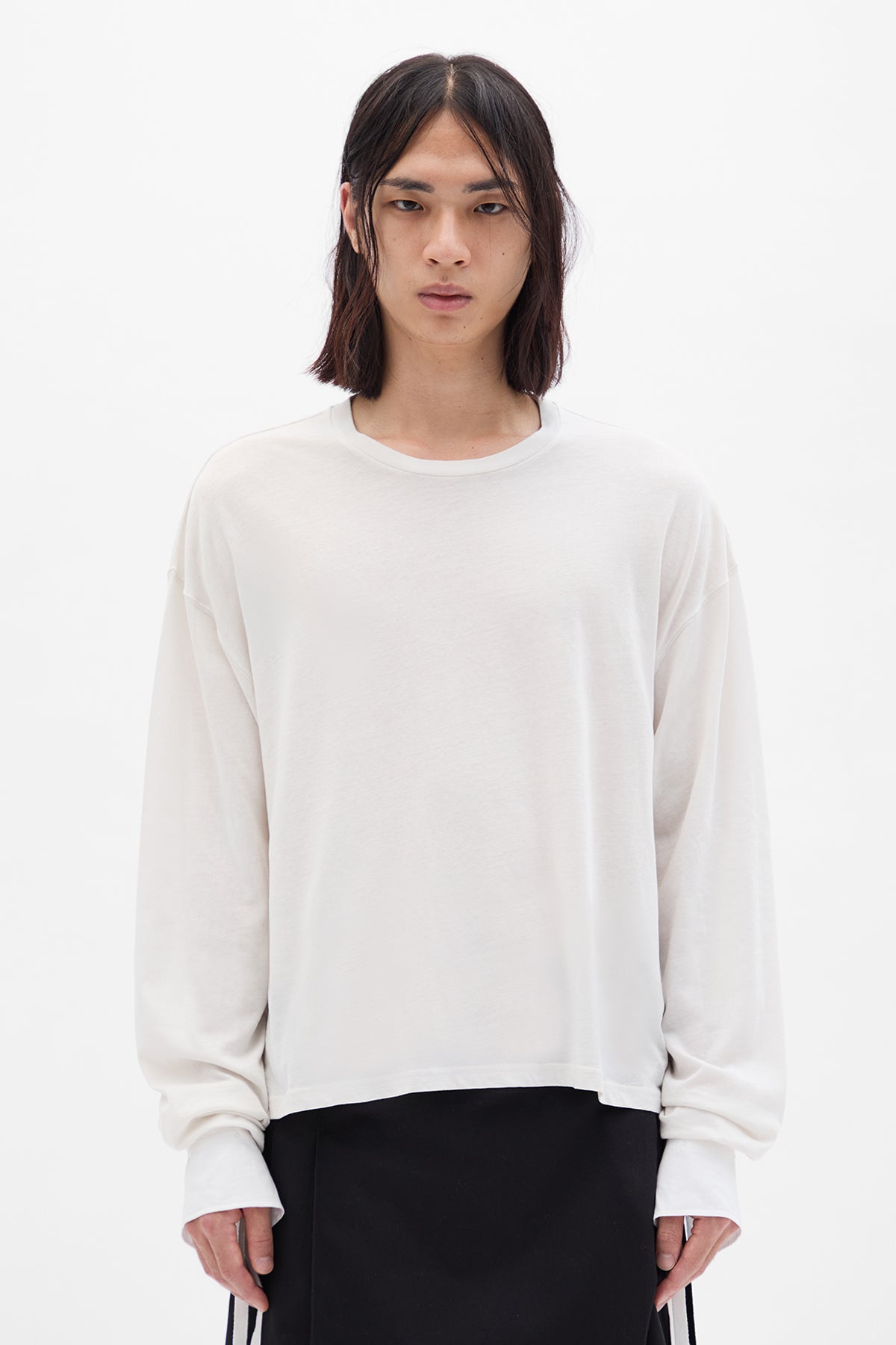 قميص بأكمام طويلة بطبعة سكتش من إميليوس 