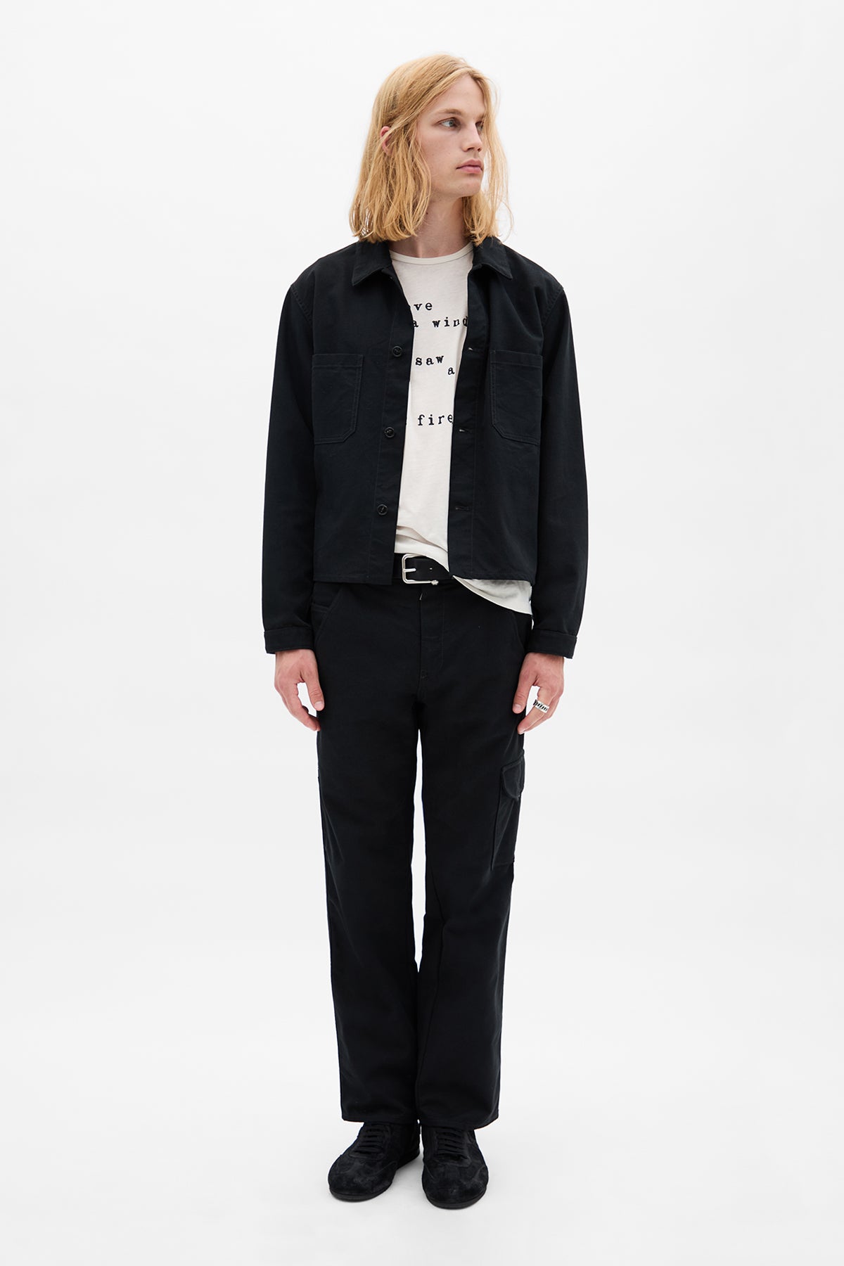 قميص بولو قياسي ''الحب هو نافذة'' المعمداني 