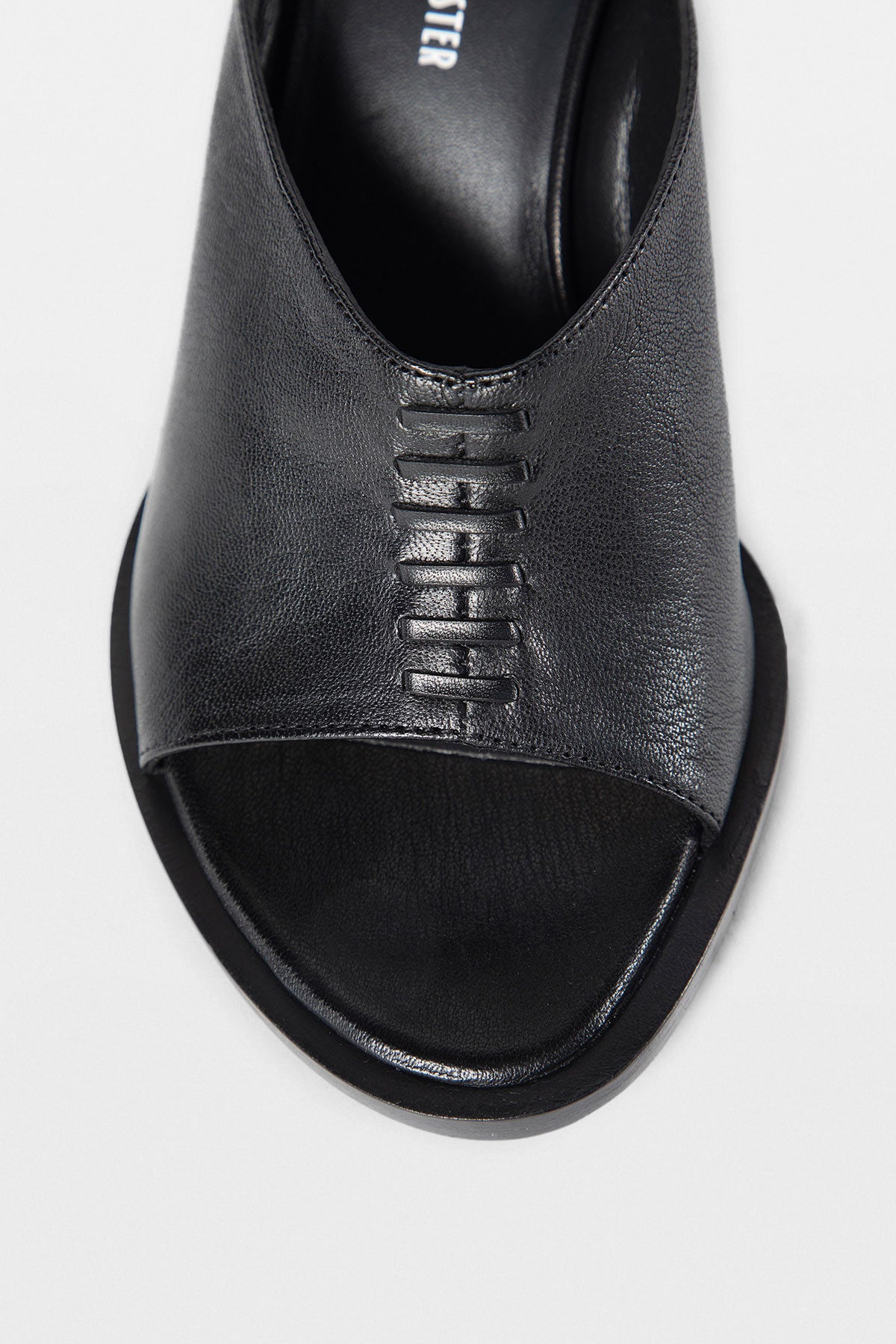 ANN DEMEULEMEESTER サンダル シティミッドヒールサンダル – Ann Demeulemeester