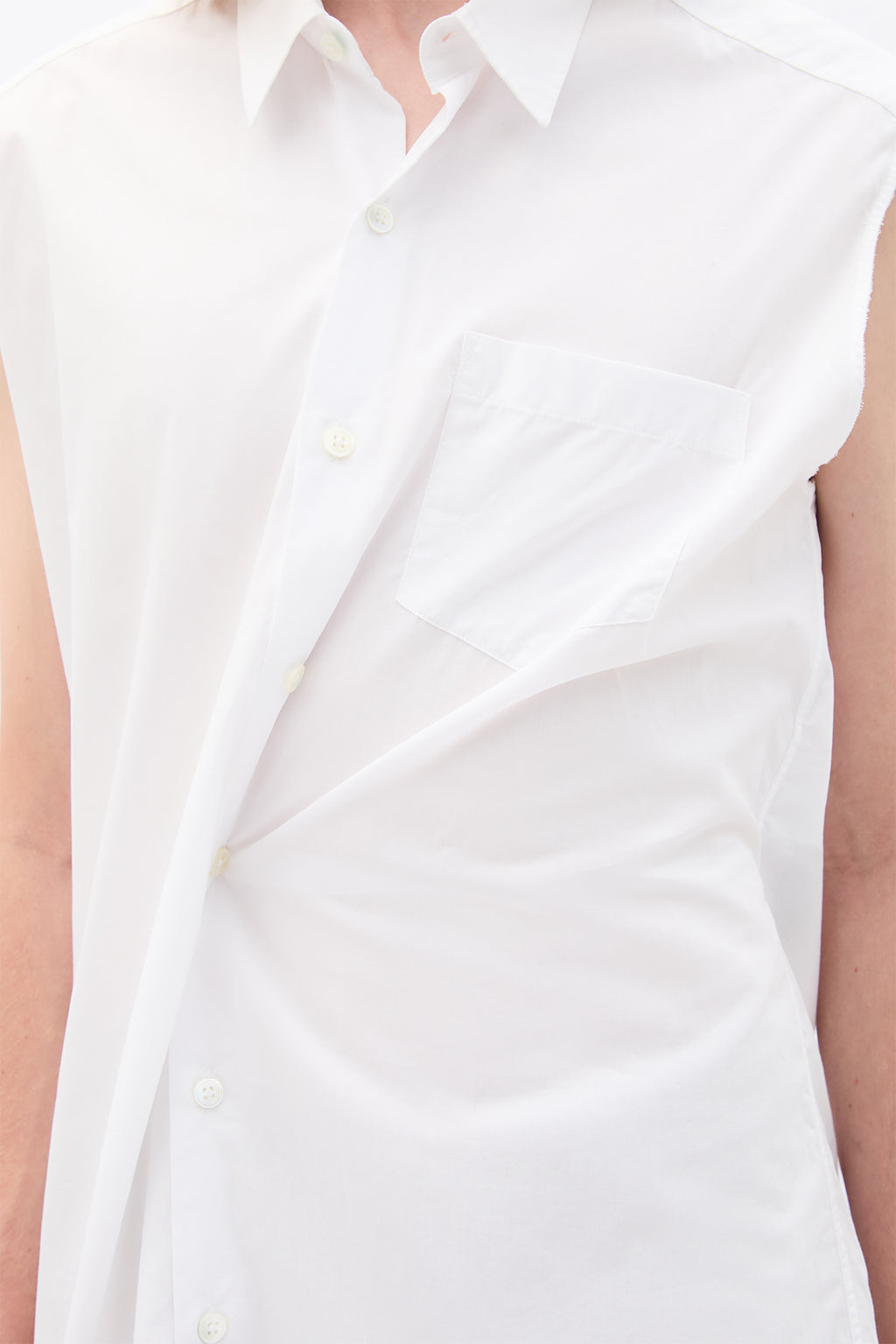 Dorian 无袖高舒适长衬衫 