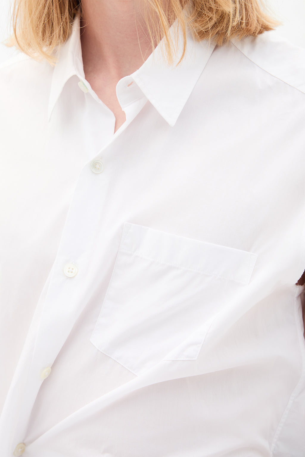 Dorian 无袖高舒适长衬衫 