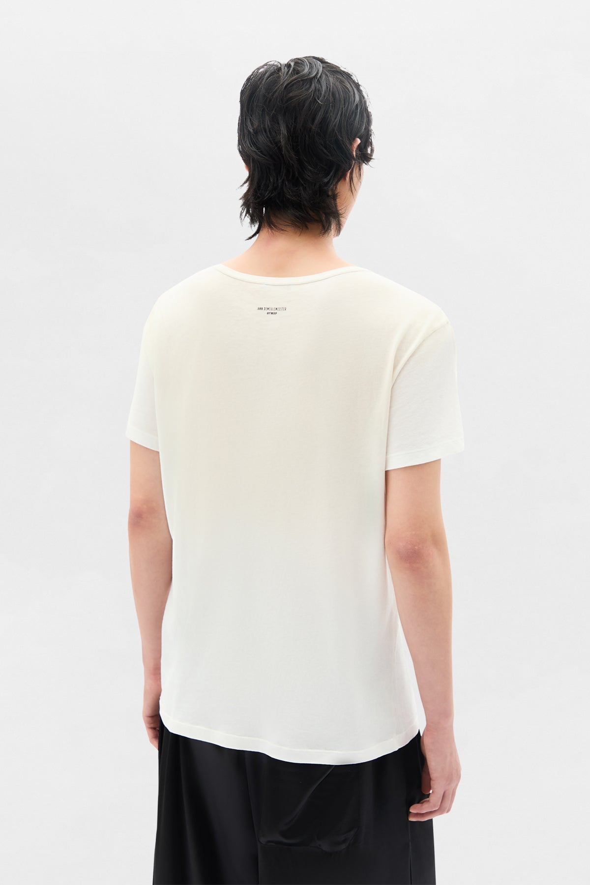 Idar Cropped Standard Fit T-Shirt – Ann Demeulemeester