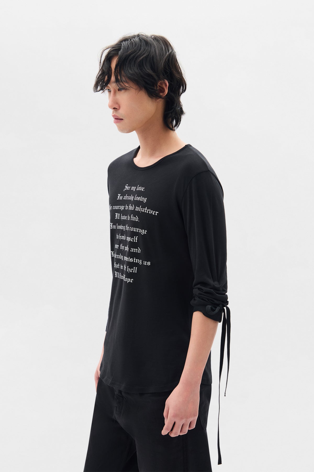 Alver Long Sleeve Fitted T-Shirt – Ann Demeulemeester