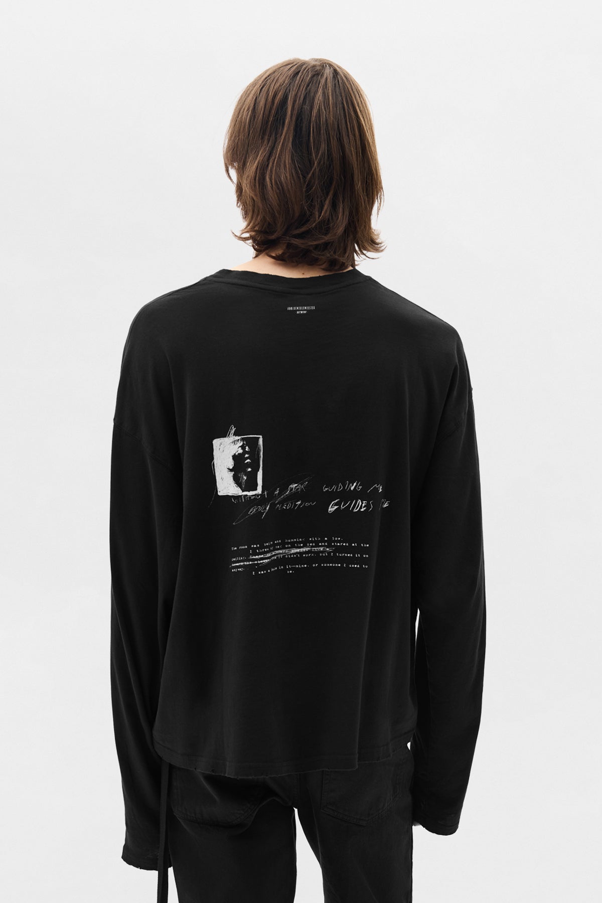 Emil Relax Fit Long Sleeve Boxy T-Shirt – Ann Demeulemeester