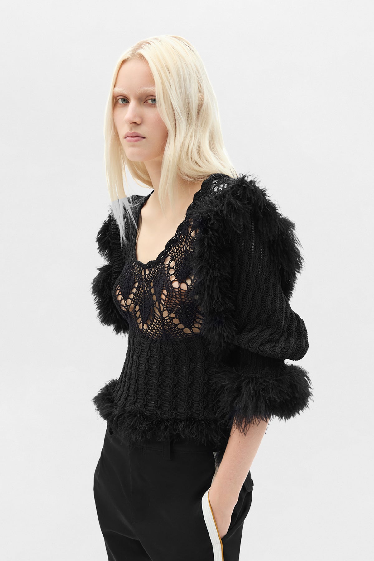 Dudu Scallop Neck Fitted Sweater