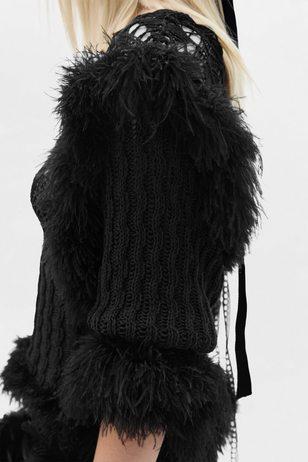 Dudu Scallop Neck Fitted Sweater