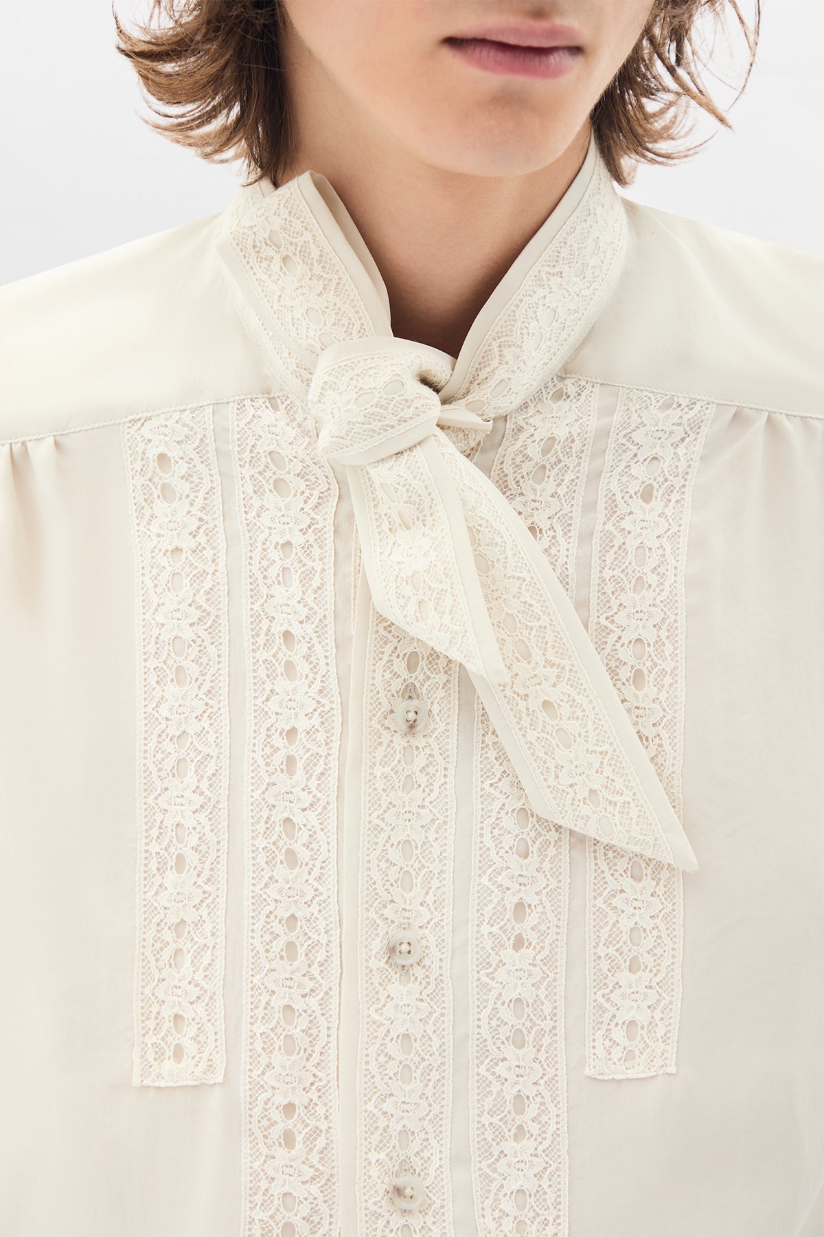 Aesir Comfort Cropped Shirt