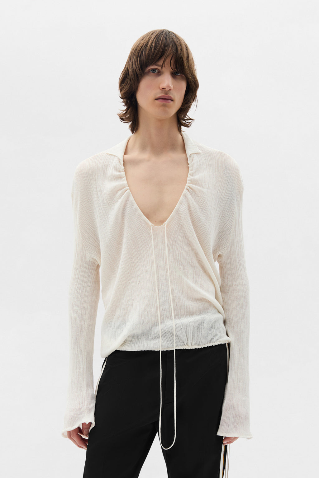 Maglione Tiu Creponette a costine con scollo a V profondo 