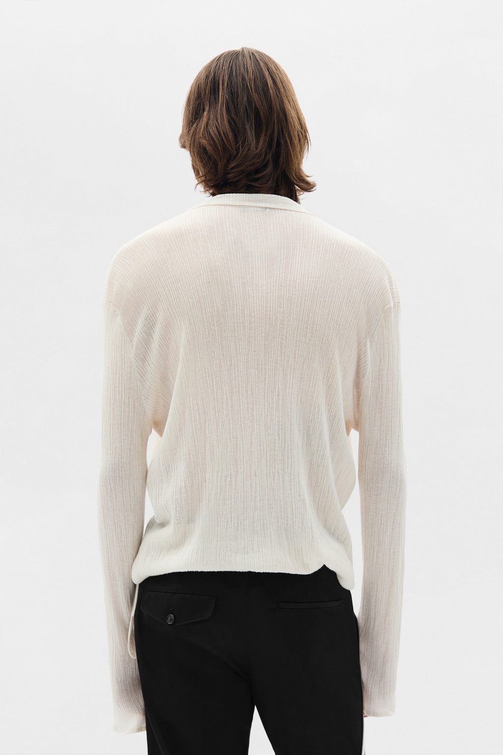 Maglione Tiu Creponette a costine con scollo a V profondo 