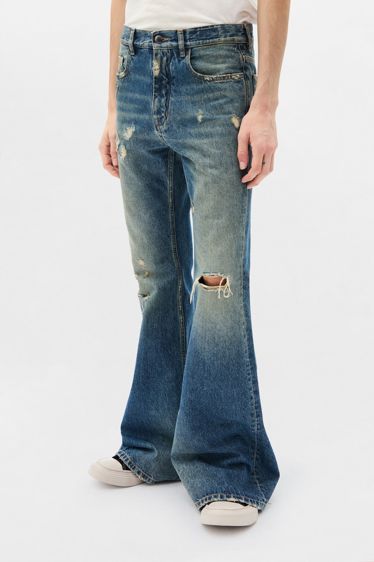 パンツ ann demeulemeester 25ss ripped jeans Jonas 5-Pocket Slim Fit Bootcut in Vintage Blue – SVRN