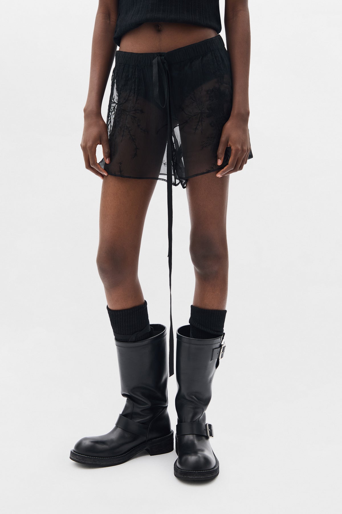 ANN DEMEULEMEESTER ショートパンツ Woman Shorts – Ann Demeulemeester