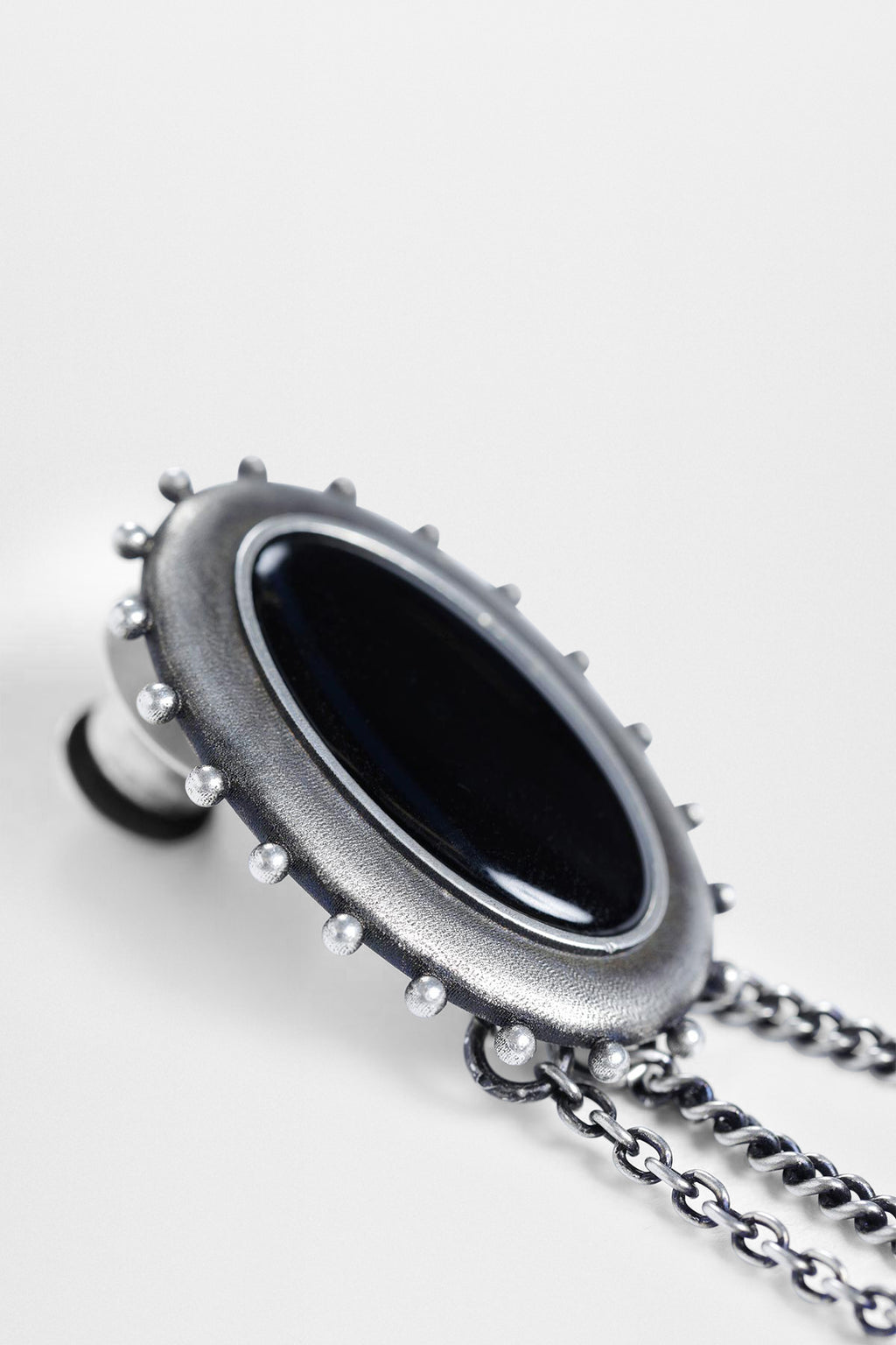 Spilla Ekin Cabochon con Ciondoli 