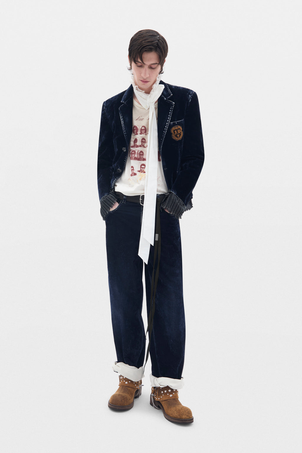 Lu ''The New Poetry Club'' T-Shirt