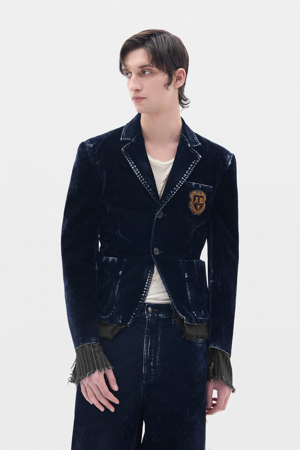 Peton Dekonstruierter Slim Fit Blazer mit gesticktem Emblem 
