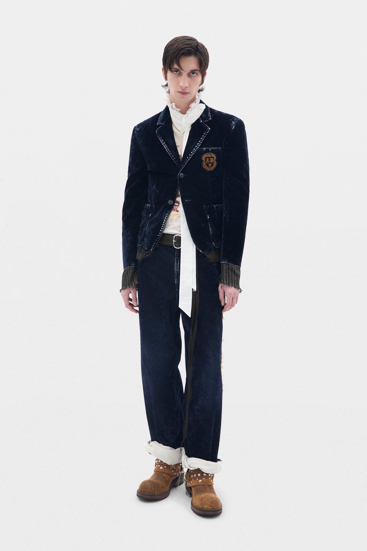 Peton Dekonstruierter Slim Fit Blazer mit gesticktem Emblem 