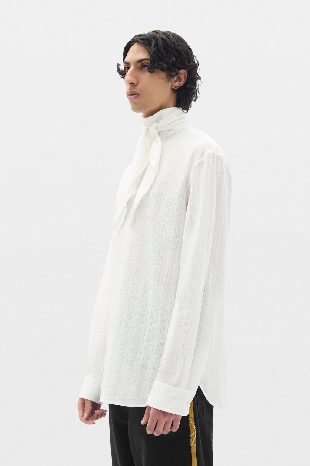 Top Stellan Open Back Bow Tie Colletti 