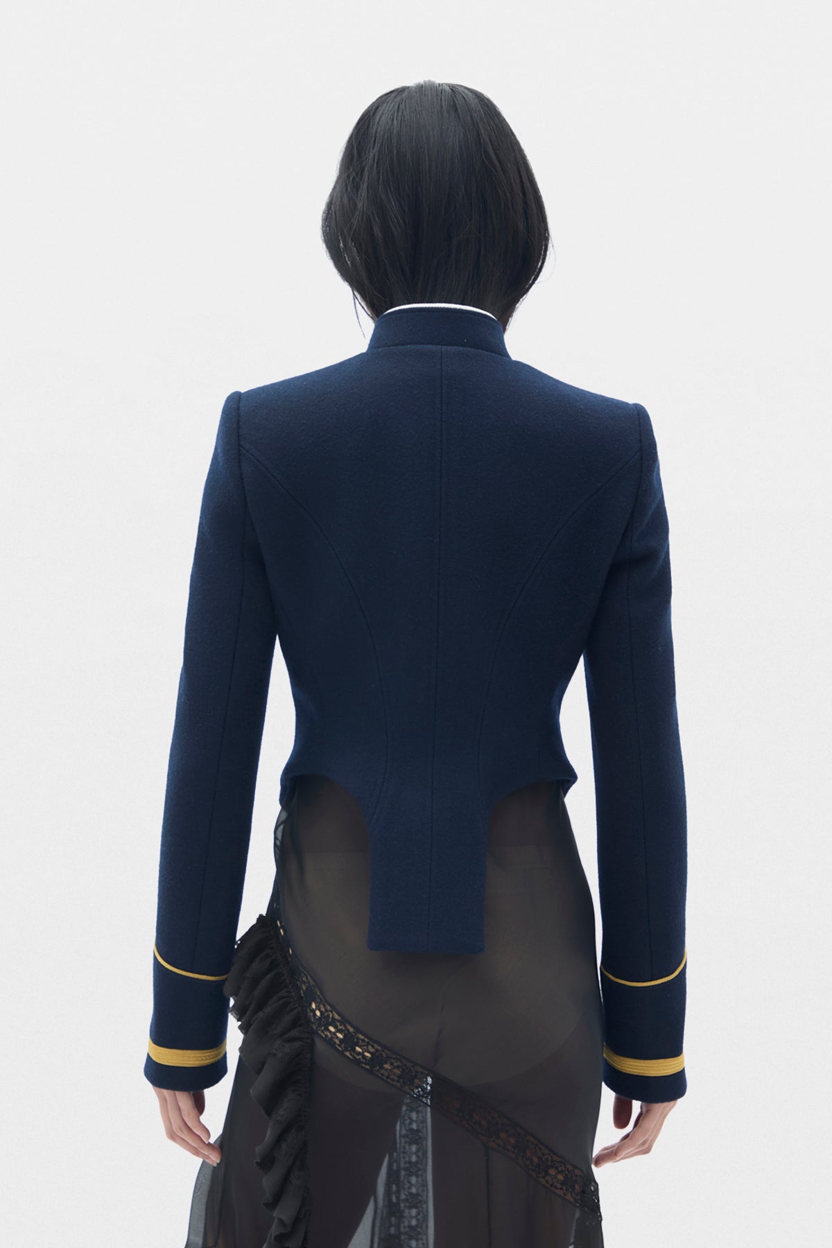 Polina maßgeschneiderte Marsina Jacke 