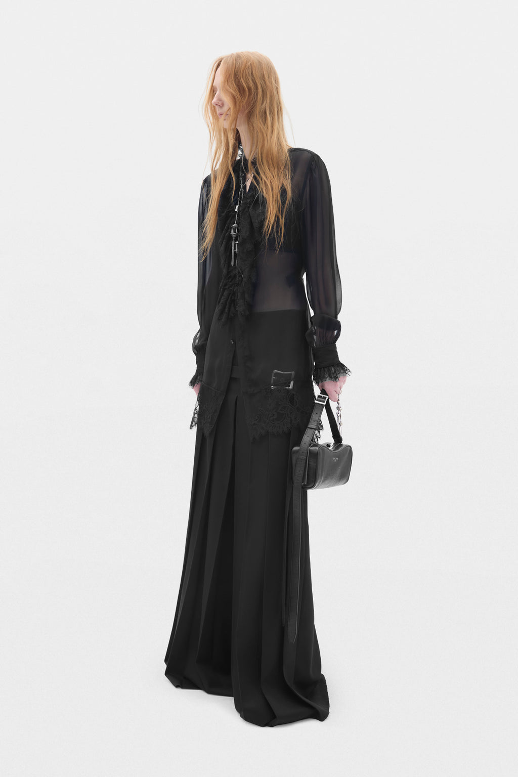Chemise confort Barah Long avec volants en dentelle 