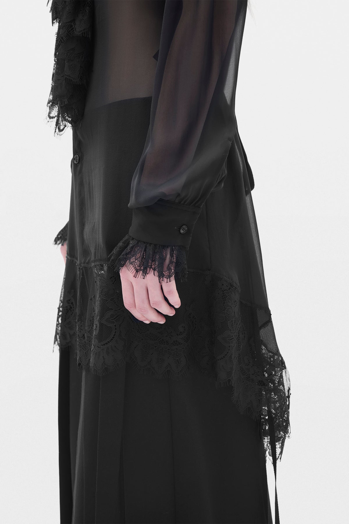 Chemise confort Barah Long avec volants en dentelle 