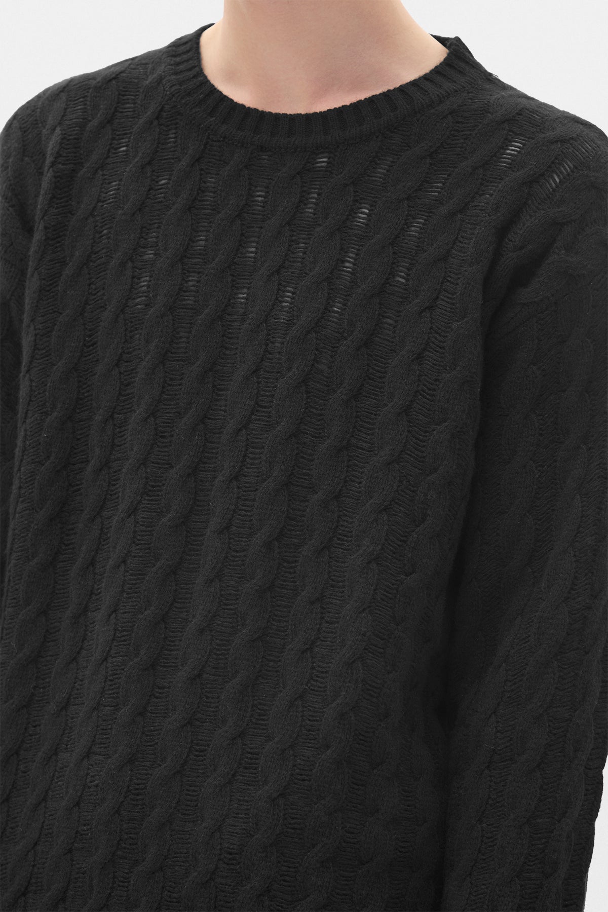Pull à col rond en maille câblée à échelle Tristan 