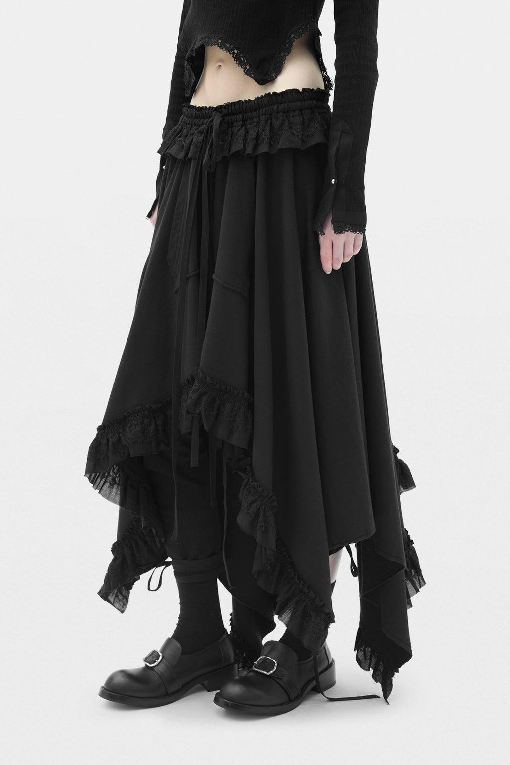 Aske Skirt with Light Cotton and Lace Ruffles