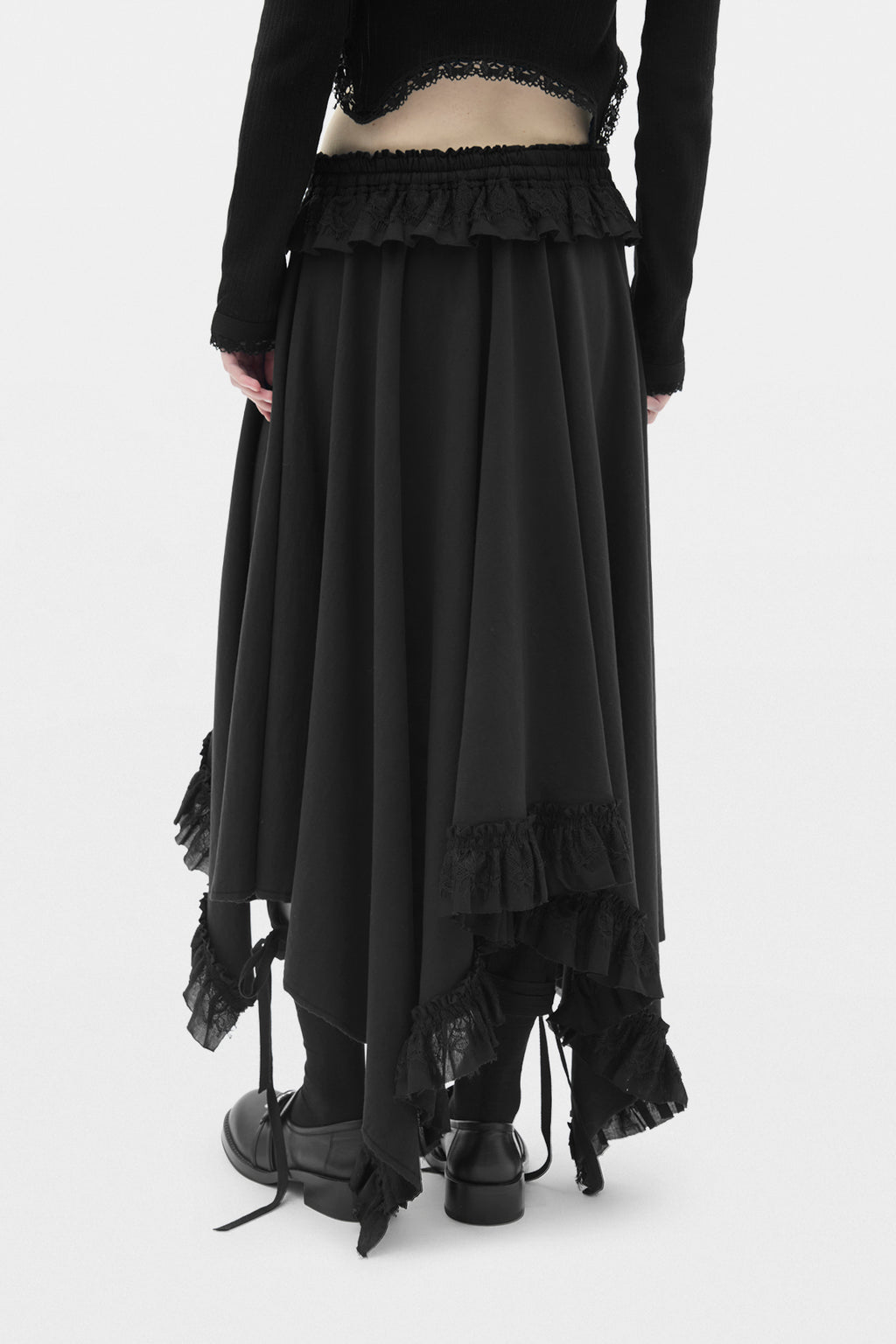 Aske Skirt with Light Cotton and Lace Ruffles