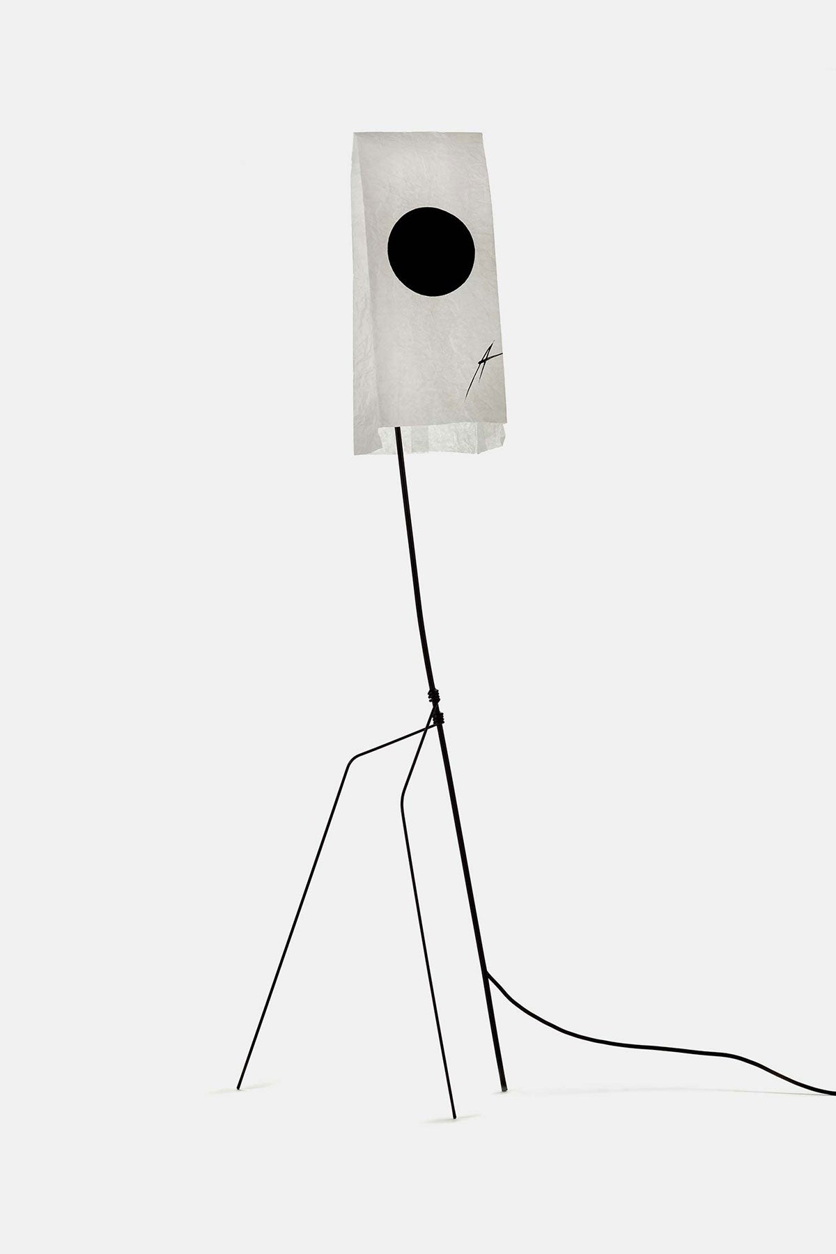 Eo - مصباح قائم بذاته 