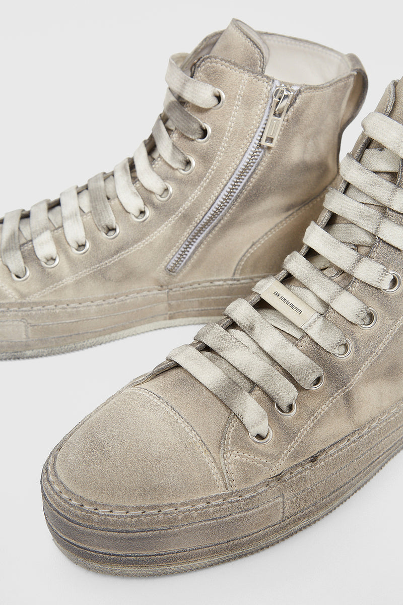 Raven High-Top Sneakers Dirty White