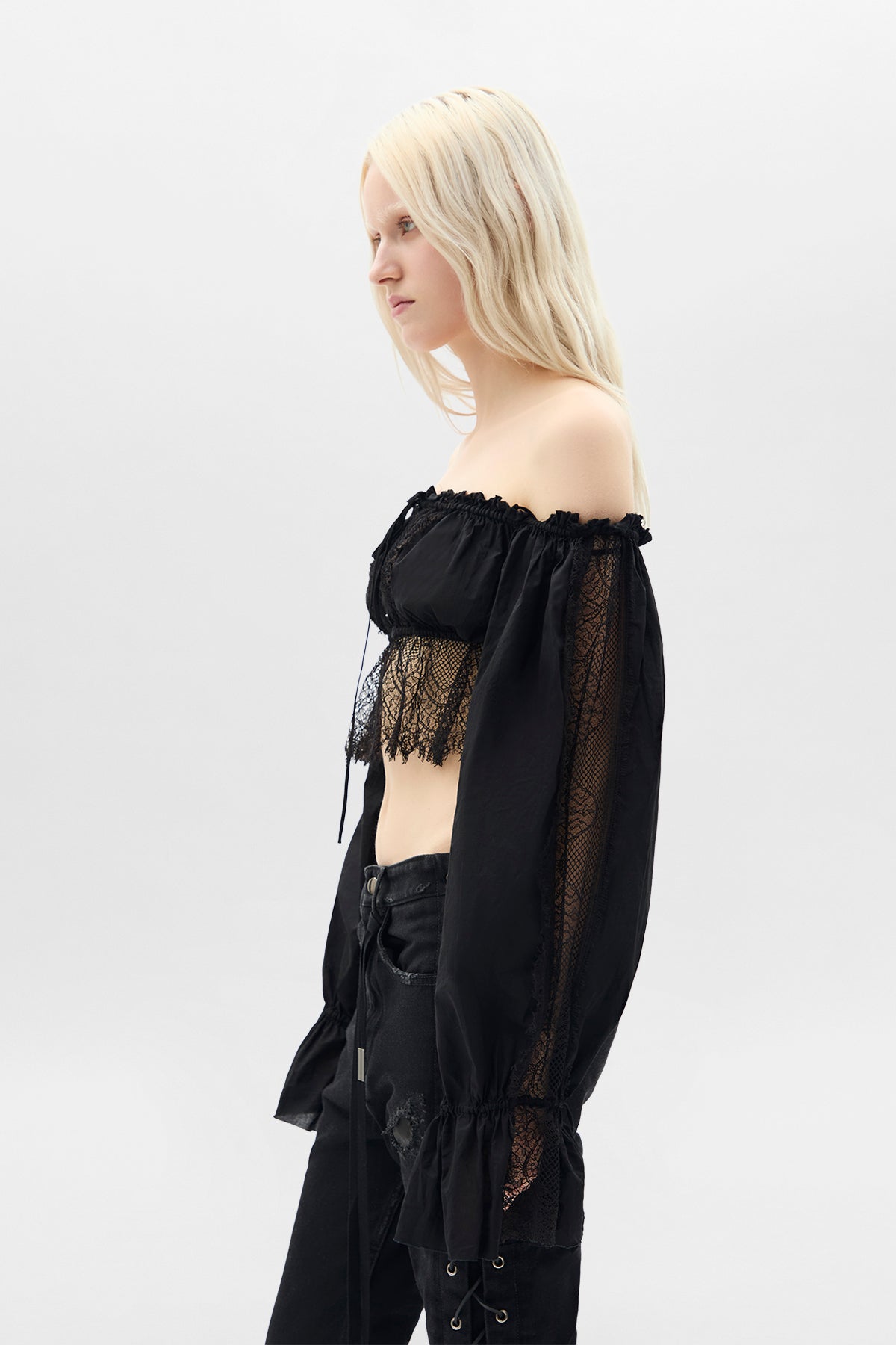 Woman Tops – Ann Demeulemeester