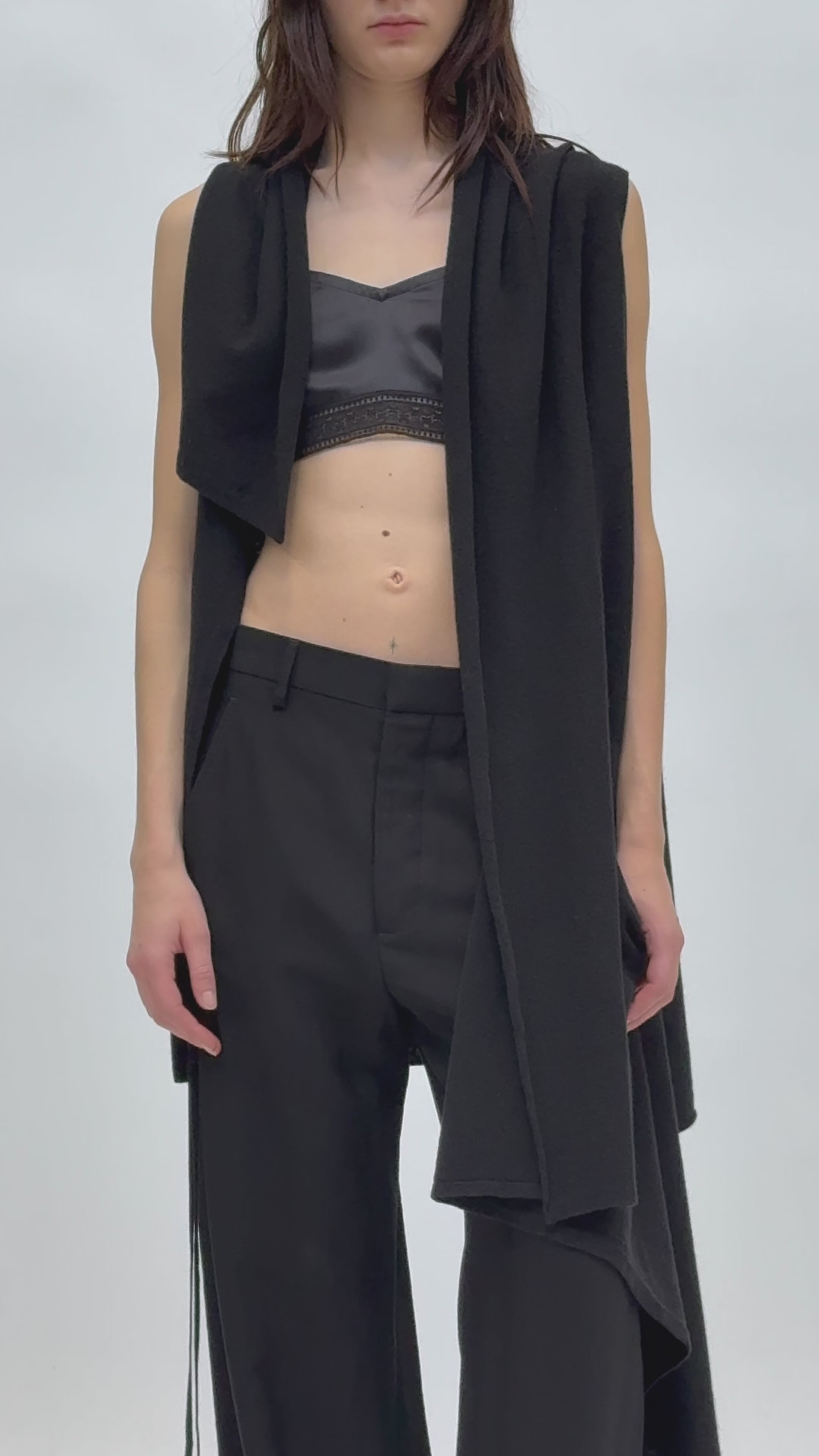 Nadine 3 Holes Top – Ann Demeulemeester
