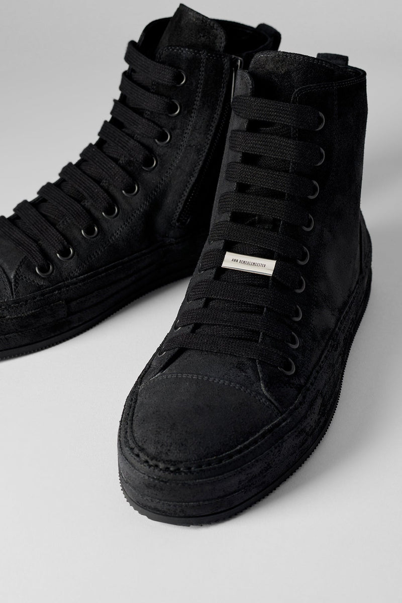 Raven Sneakers Black