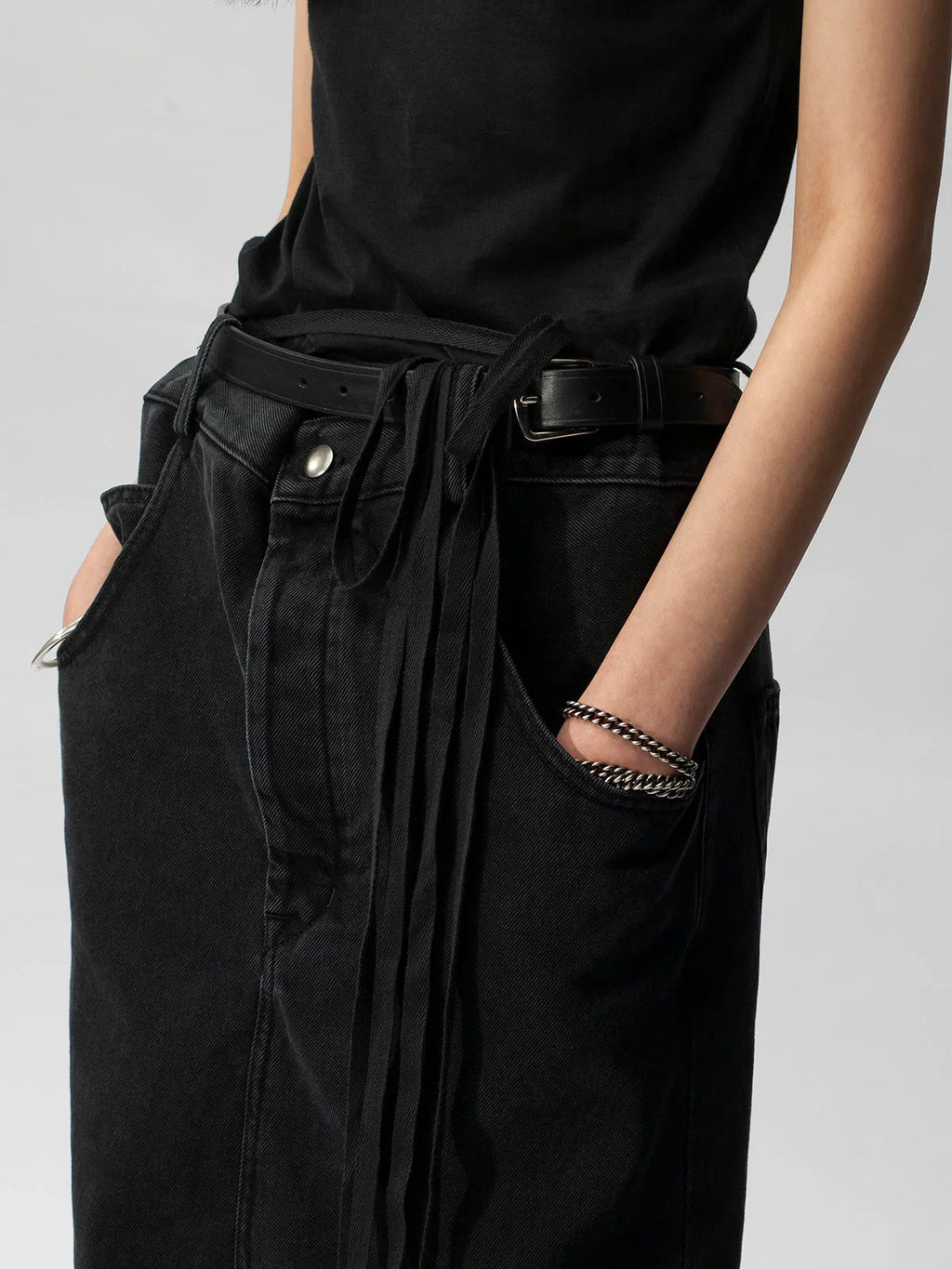 تنورة Goele بخمس جيوب مريحة 